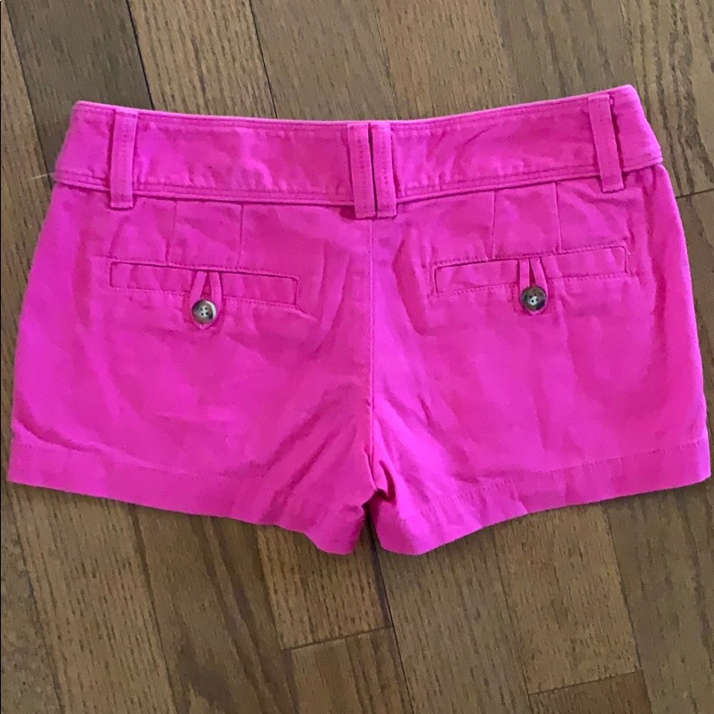 Shorts - Picture 3 of 3